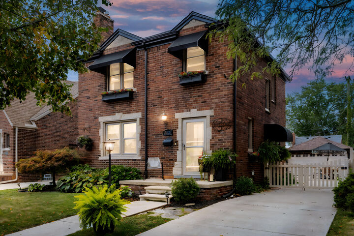 1864 18th Street  Wyandotte MI 48192 photo