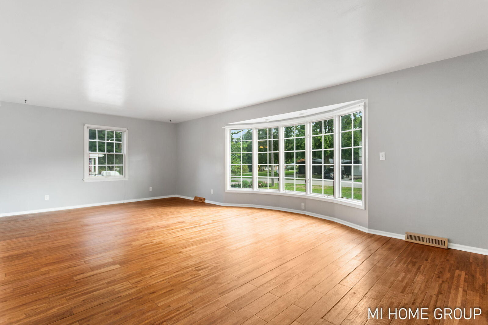 Property Photo:  730 Larkwood Drive  MI 49423 
