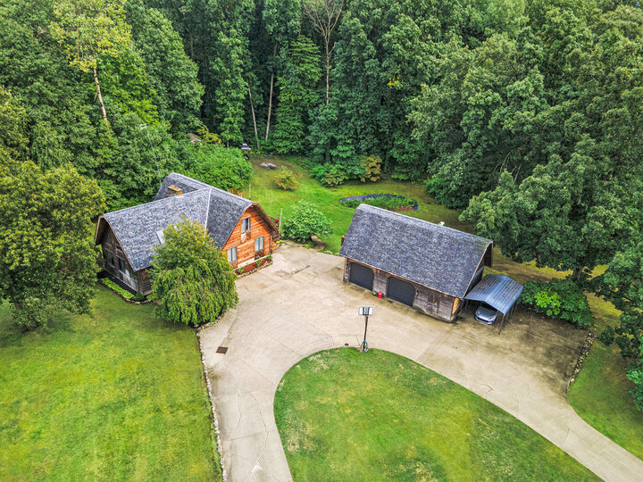 Property Photo:  4624 132nd Avenue  MI 49419 