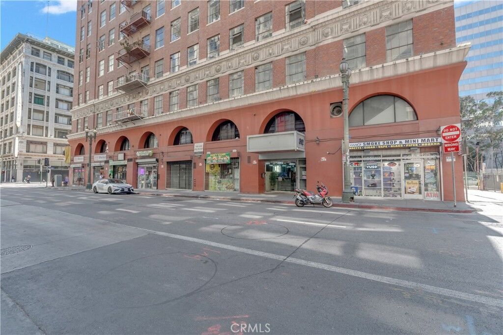 Property Photo:  312 W 5th Street 1109  CA 90013 