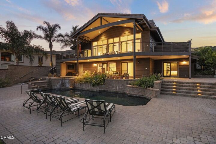 Property Photo:  612 Shasta Drive  CA 93060 