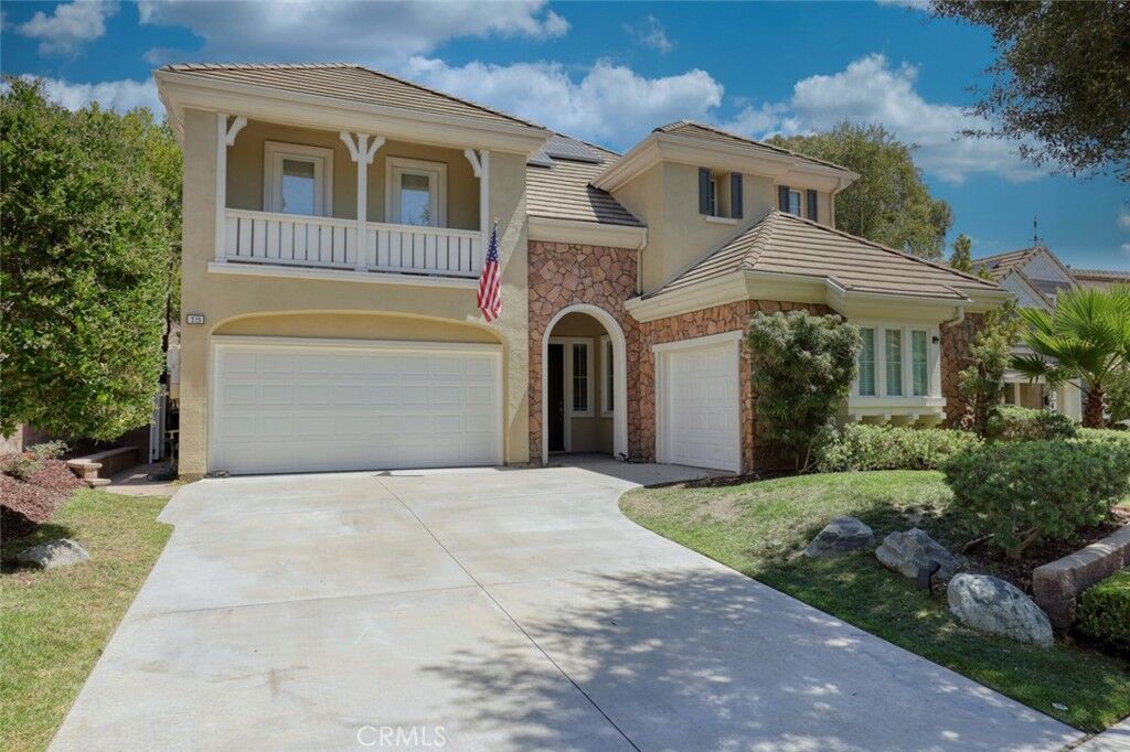 Property Photo:  18 Beacon Point  CA 92694 