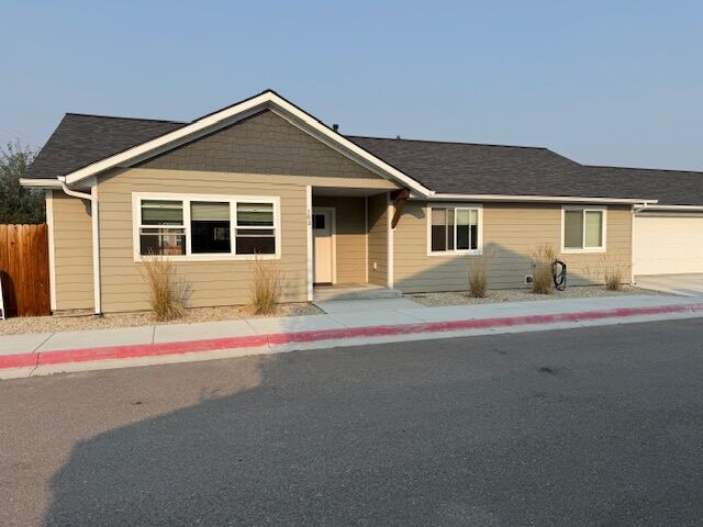 103 One Way Loop  Hamilton MT 59840 photo