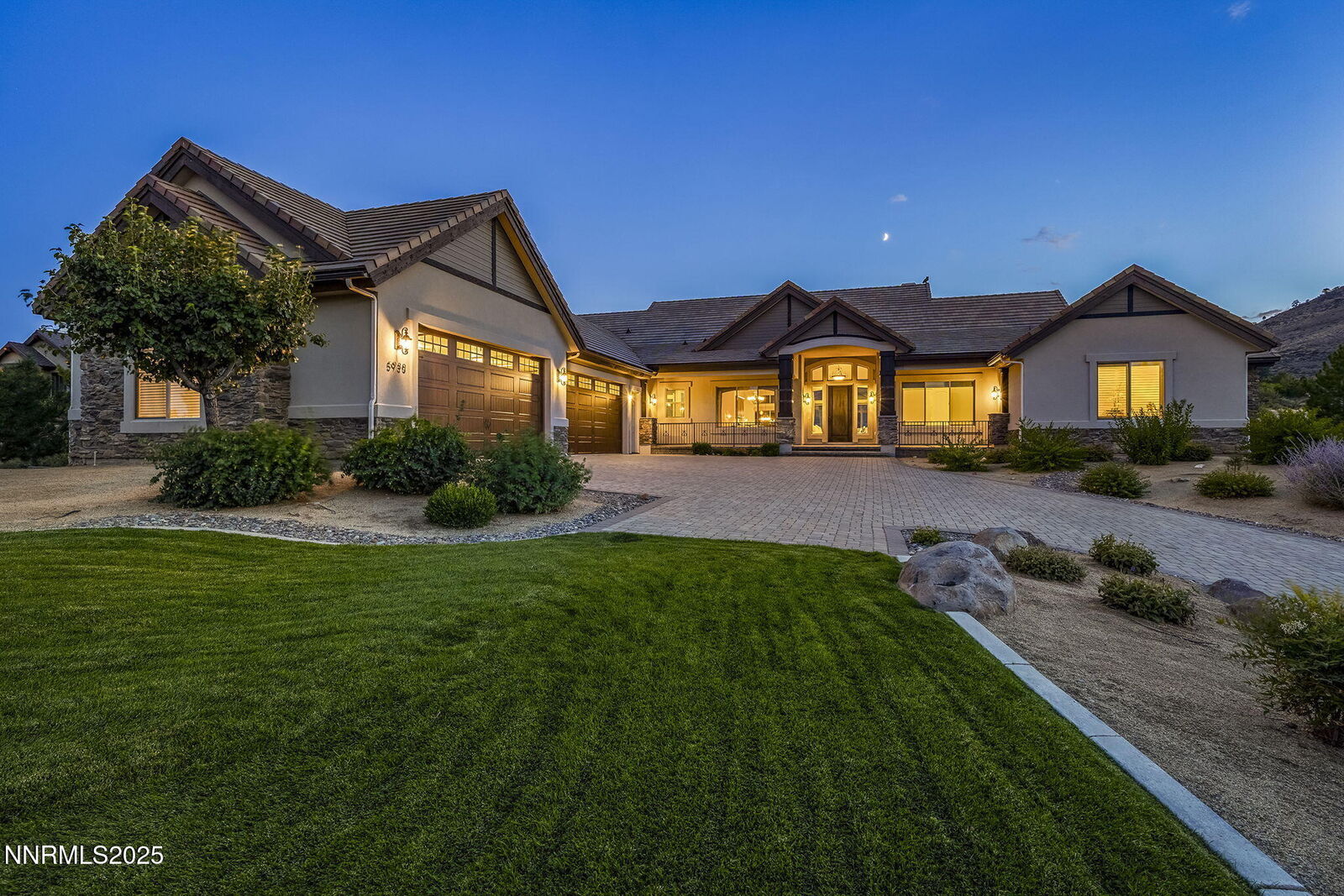 Property Photo: 5930 Crescent Moon Court NV 89511