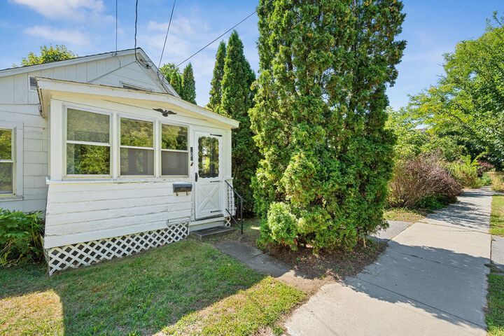 Property Photo: 101 Manhattan Drive VT 05401