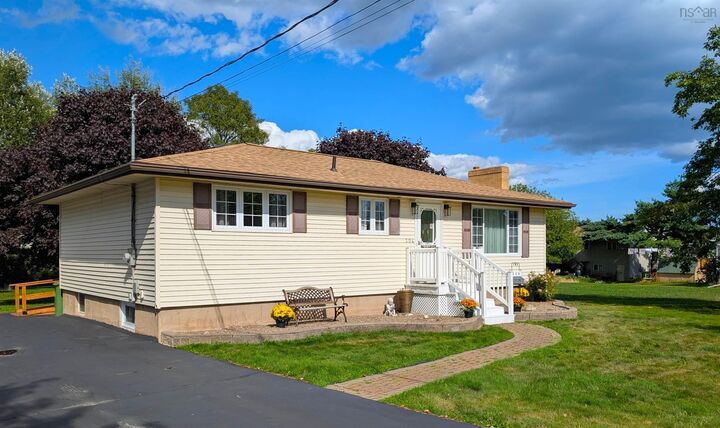 Property Photo:  304 Astral Drive  NS B2V 1B8 