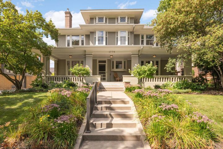 Property Photo:  1776 Knox S  MN 55403 