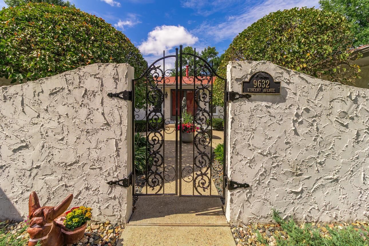 Property Photo: 9632 Vincent Avenue S MN 55431