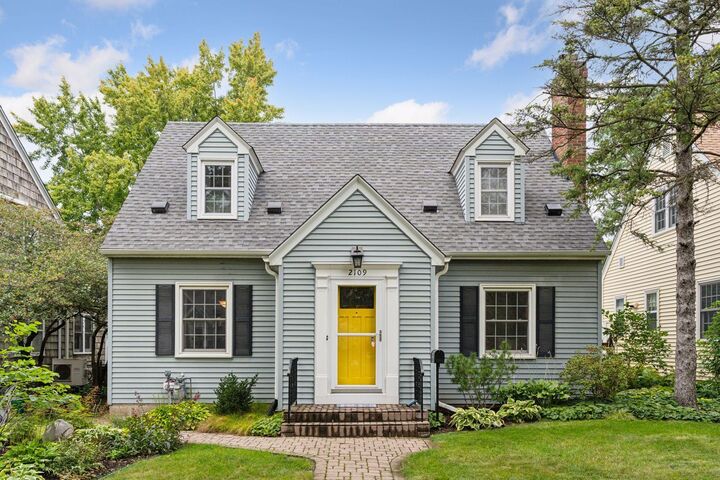 2109 Bayard Avenue  Saint Paul MN 55116 photo