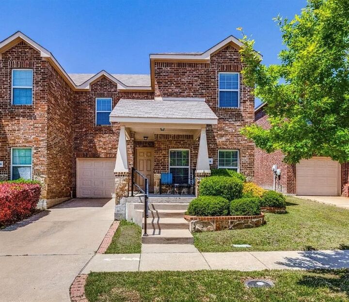 Property Photo:  2025 Cranberry Court  TX 75181 