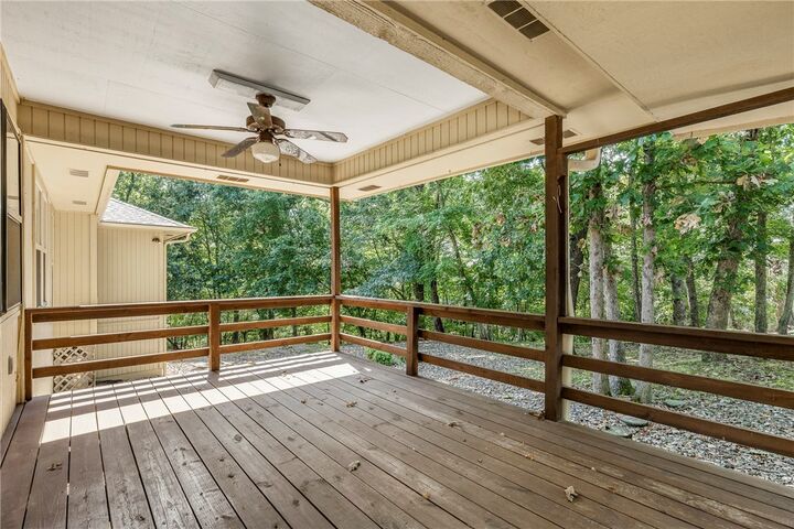 Property Photo:  8 Boyce Lane  AR 72715 
