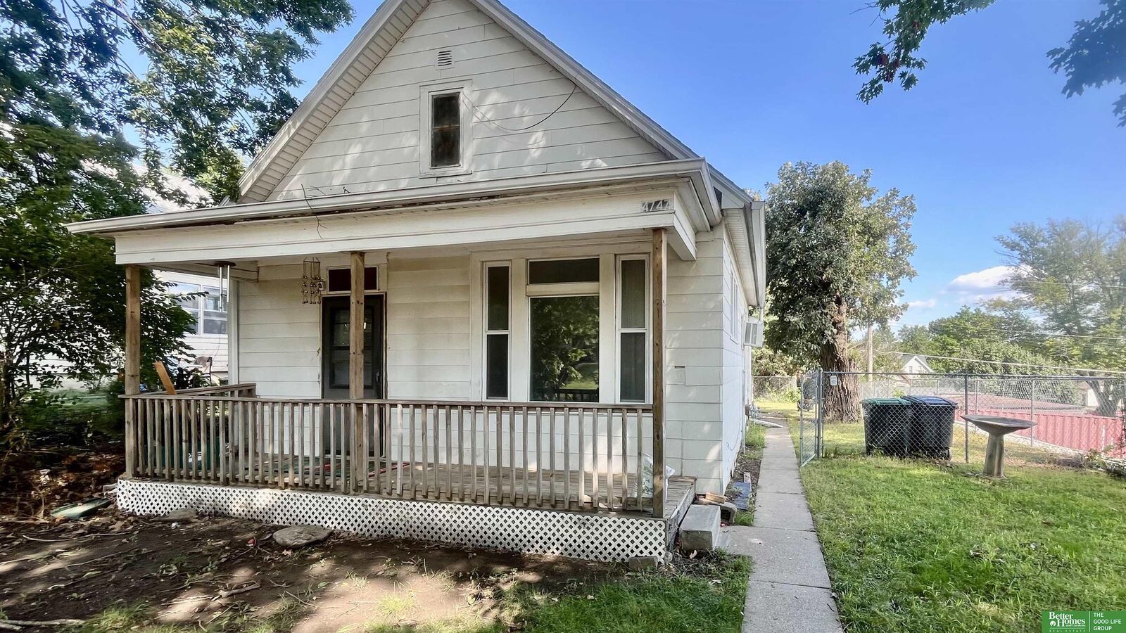Property Photo: 4747 S 17th Street NE 68110
