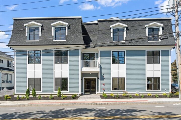 Property Photo: 260 Elm St MA 02149