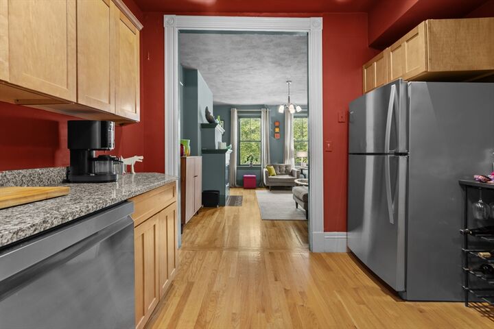 Property Photo:  274-276A Shawmut Ave 3  MA 02118 