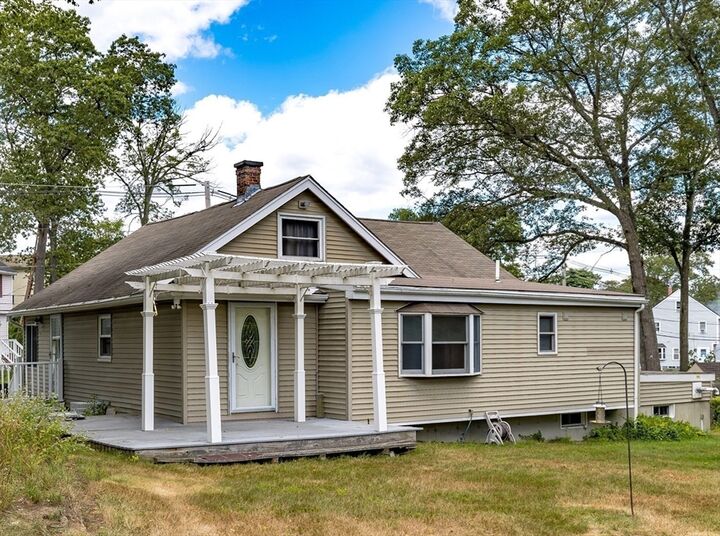 Property Photo:  29 Eliot St  MA 01821 