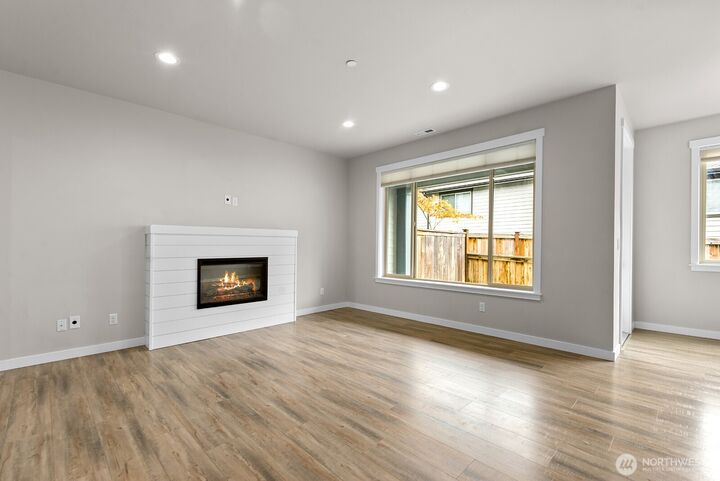 Property Photo: 10446 10th Street Court E WA 98372