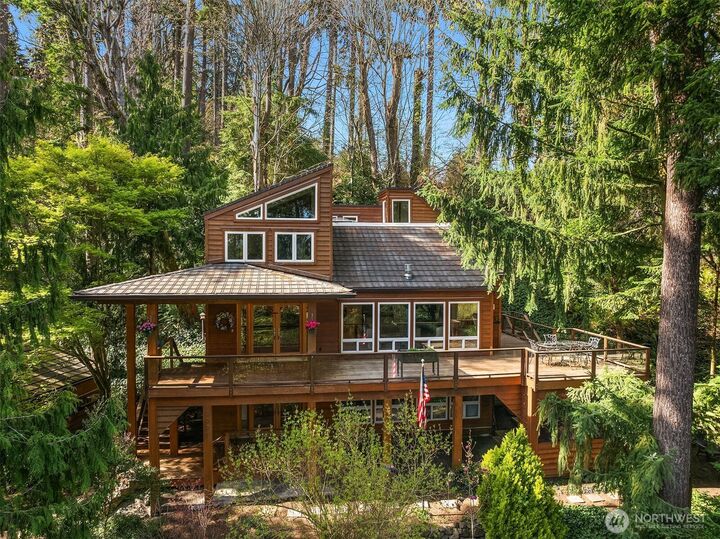 5021 E Mercer Way  Mercer Island WA 98040 photo