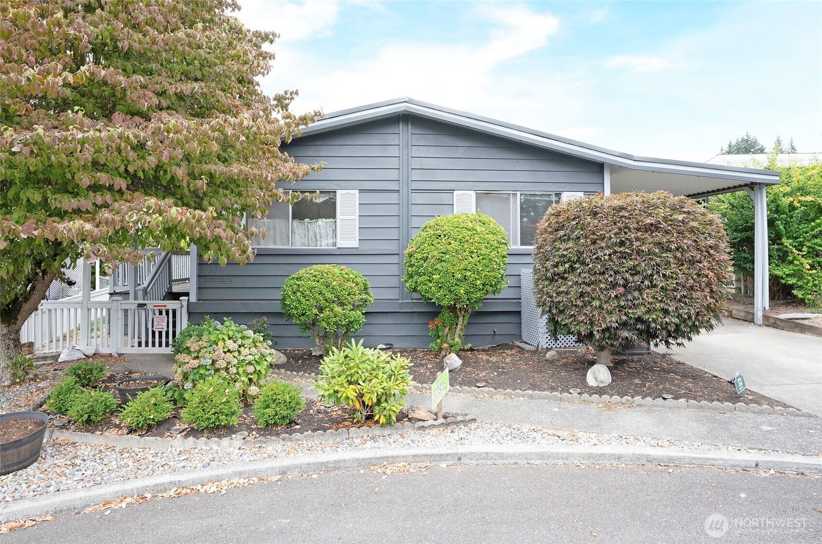 Property Photo: 2500 S 370th Street 32 WA 98003