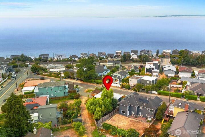 Property Photo: 19528 26th Avenue NW WA 98177