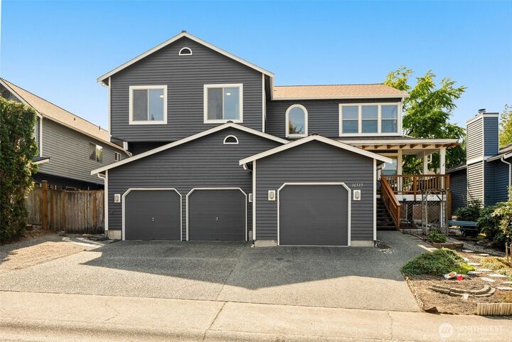 Property Photo: 16515 126th Avenue NE WA 98072