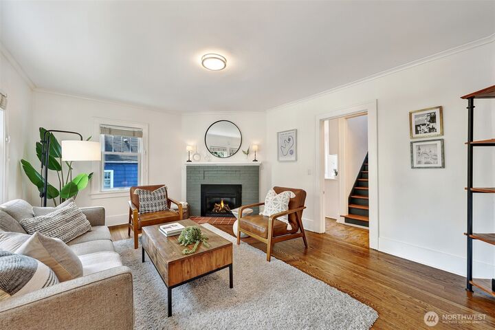 Property Photo: 5531 28th Avenue NE WA 98105