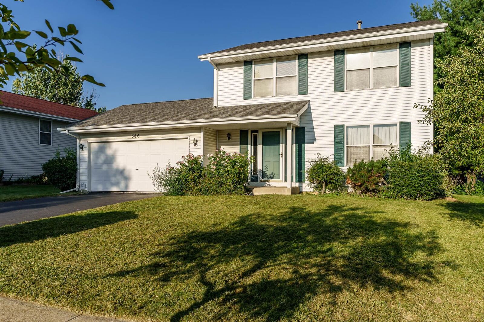 Property Photo: 386 Brett Place IL 61107