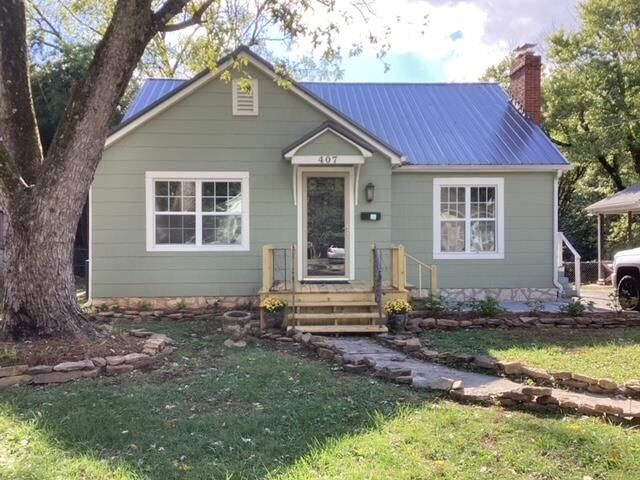 Property Photo:  407 W 12th Avenue  KY 42101