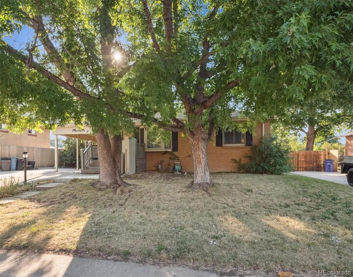 Property Photo: 2529 S Utica Street CO 80219
