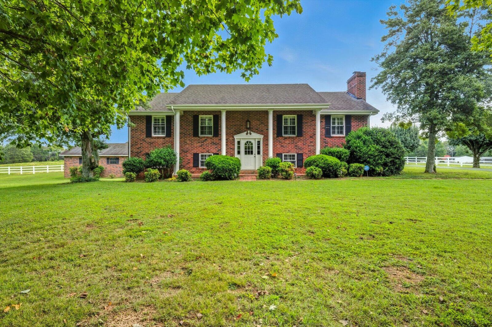 Property Photo: 504 N Niota Street TN 37329