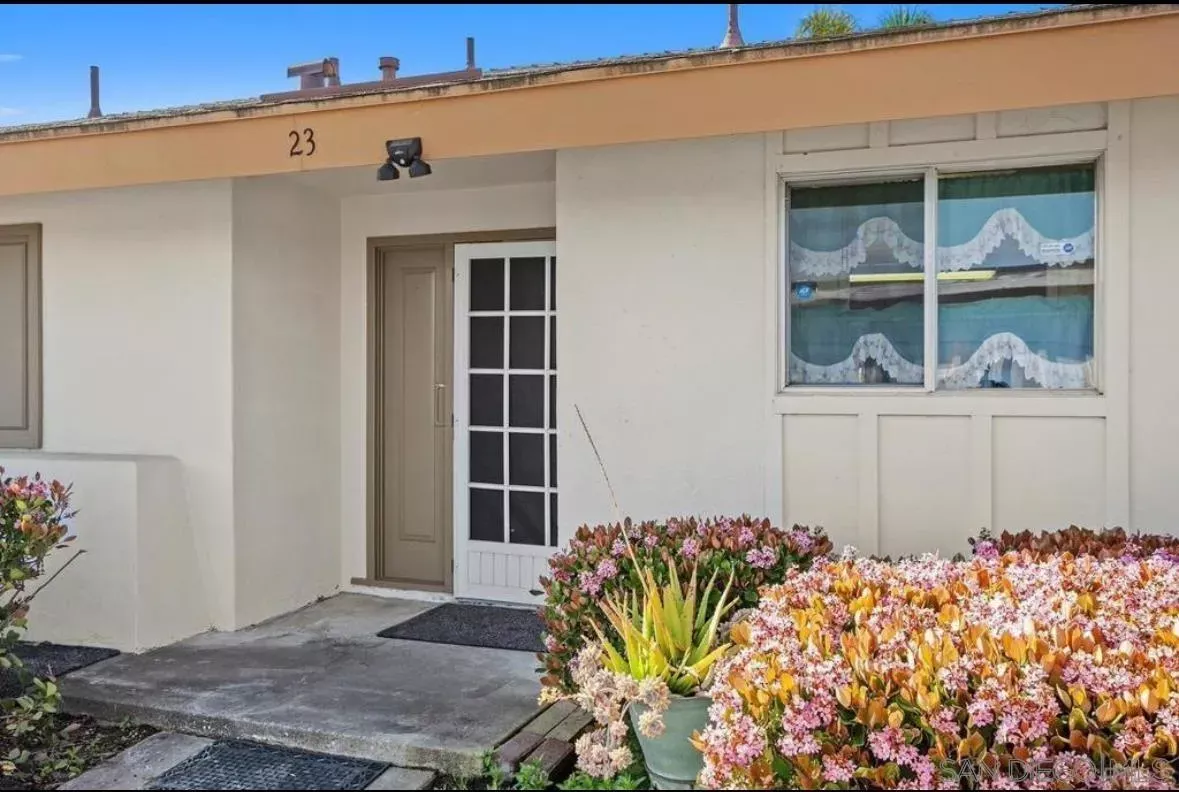 Property Photo: 3660 N Vista Campana 23 CA 92057