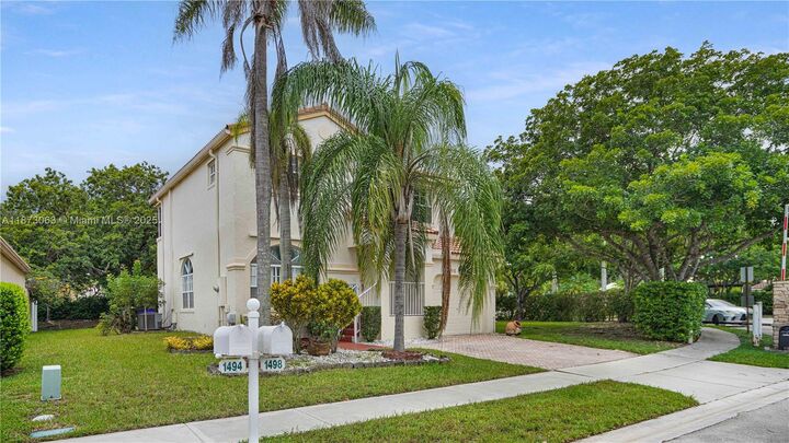 Property Photo: 1498 NW 153rd Ln FL 33028