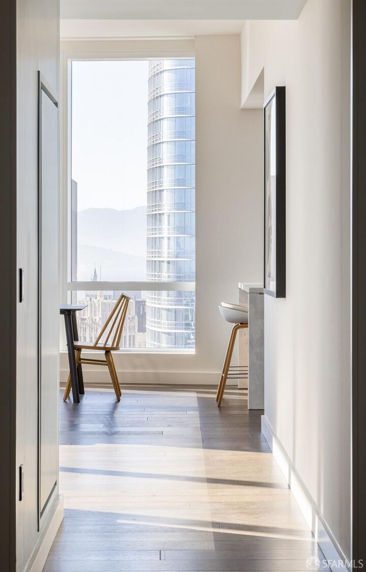 Property Photo:  488 Folsom Street 4204  CA 94105 