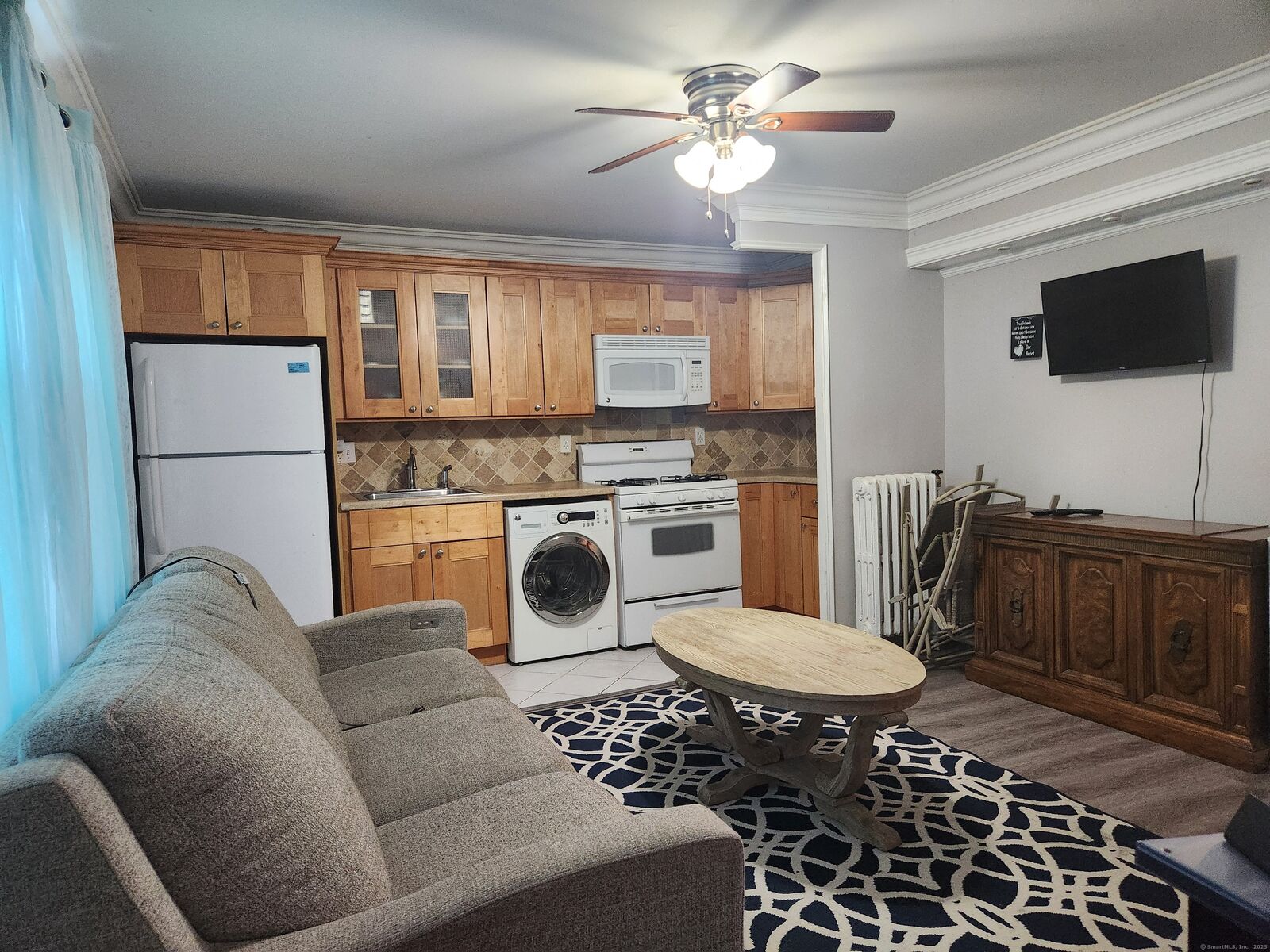 Property Photo:  361 Granfield Avenue Bldg 8, A  CT 06610 