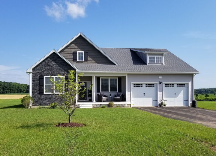 318 Capen Street  Windsor CT 06095 photo
