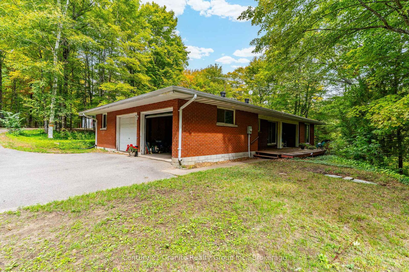 Property Photo: 1204 Walker Line Road ON K0M 1S0