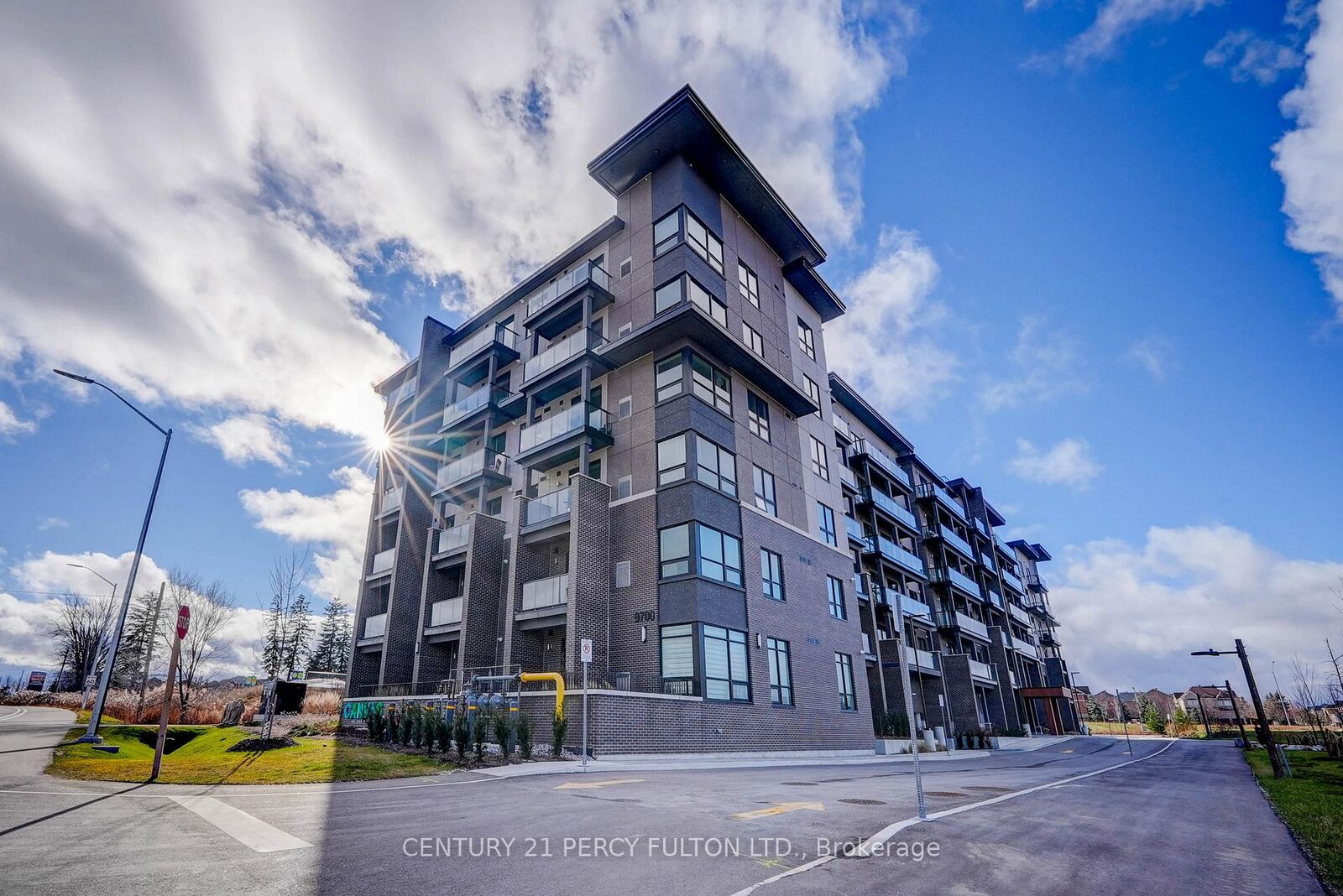 Property Photo:  9700 Ninth Line 217  ON L6B 1R7 