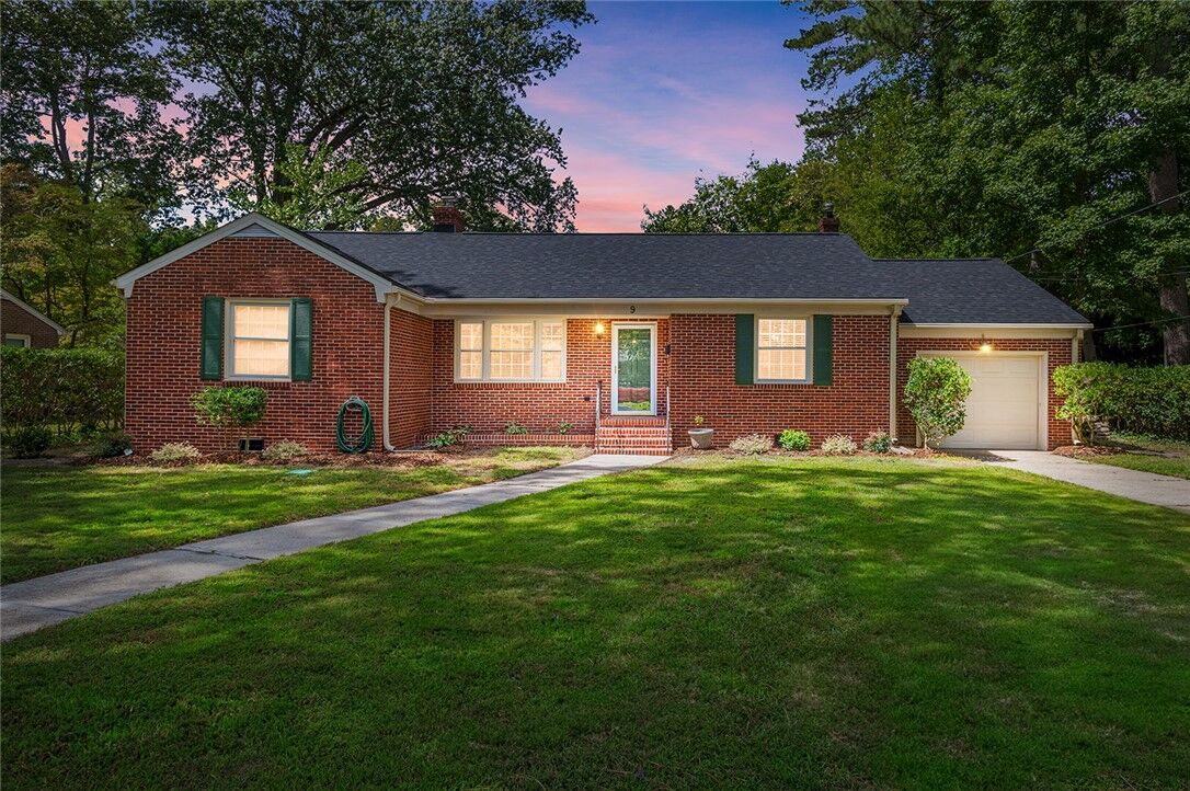 Property Photo: 9 Pendleton Street VA 23606
