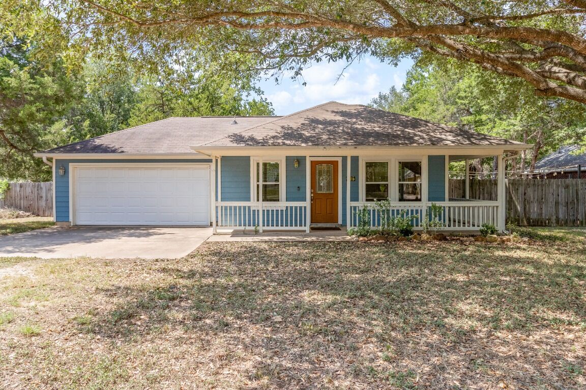 Property Photo: 135 Kaeleku Lane TX 78602