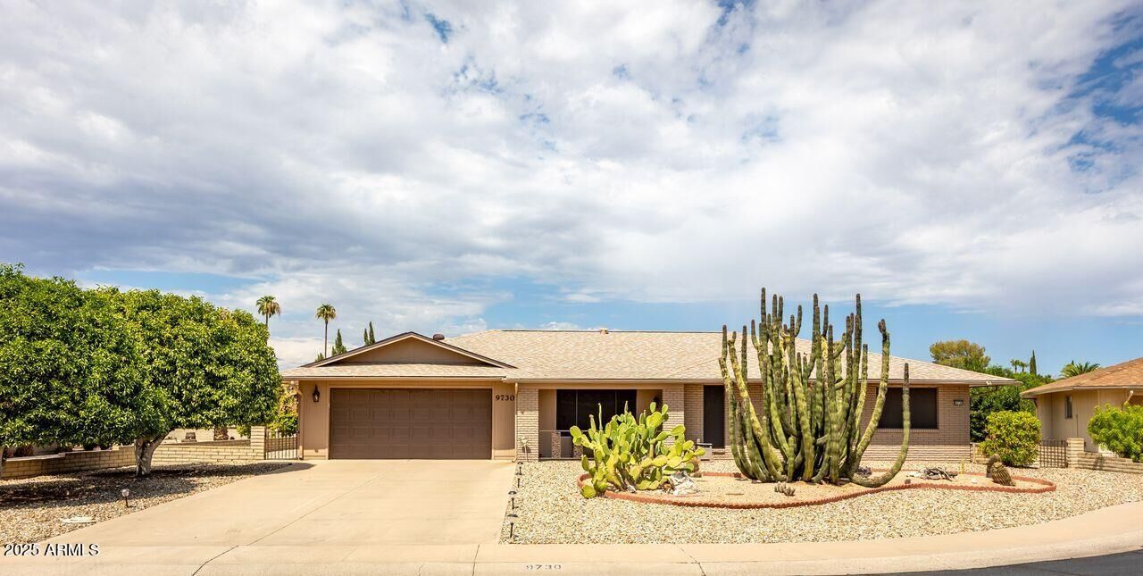 Property Photo:  9730 W Longhorn Court  AZ 85373 