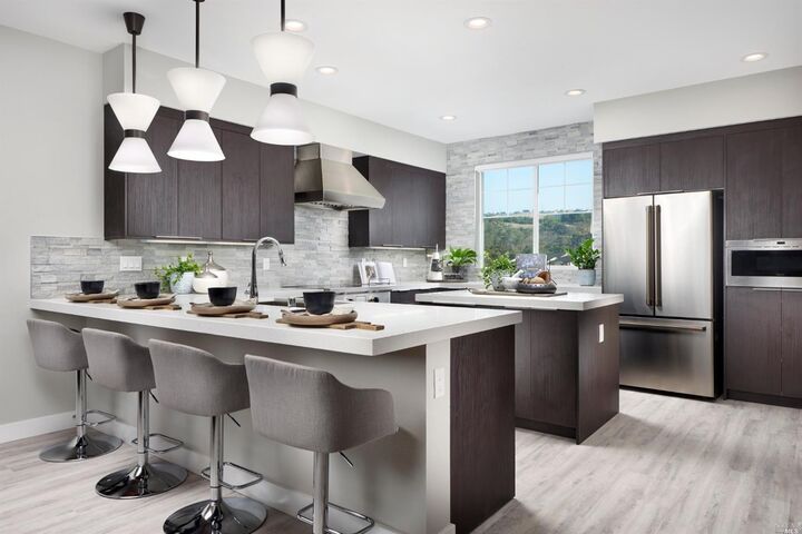 Property Photo: 437 Semillon Lane CA 95403