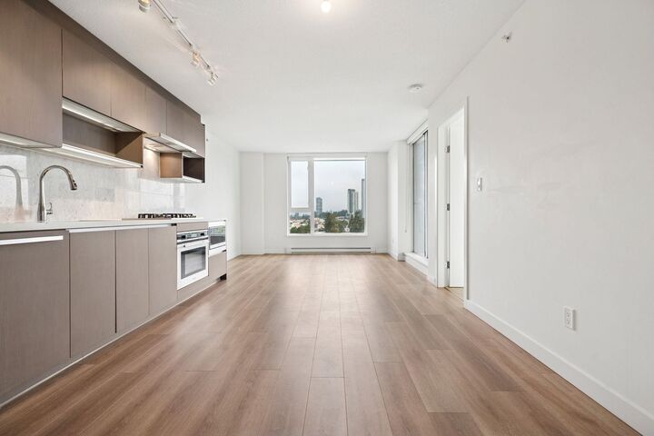 Property Photo: 13696 100 Avenue 1512 BC V3T 0L5
