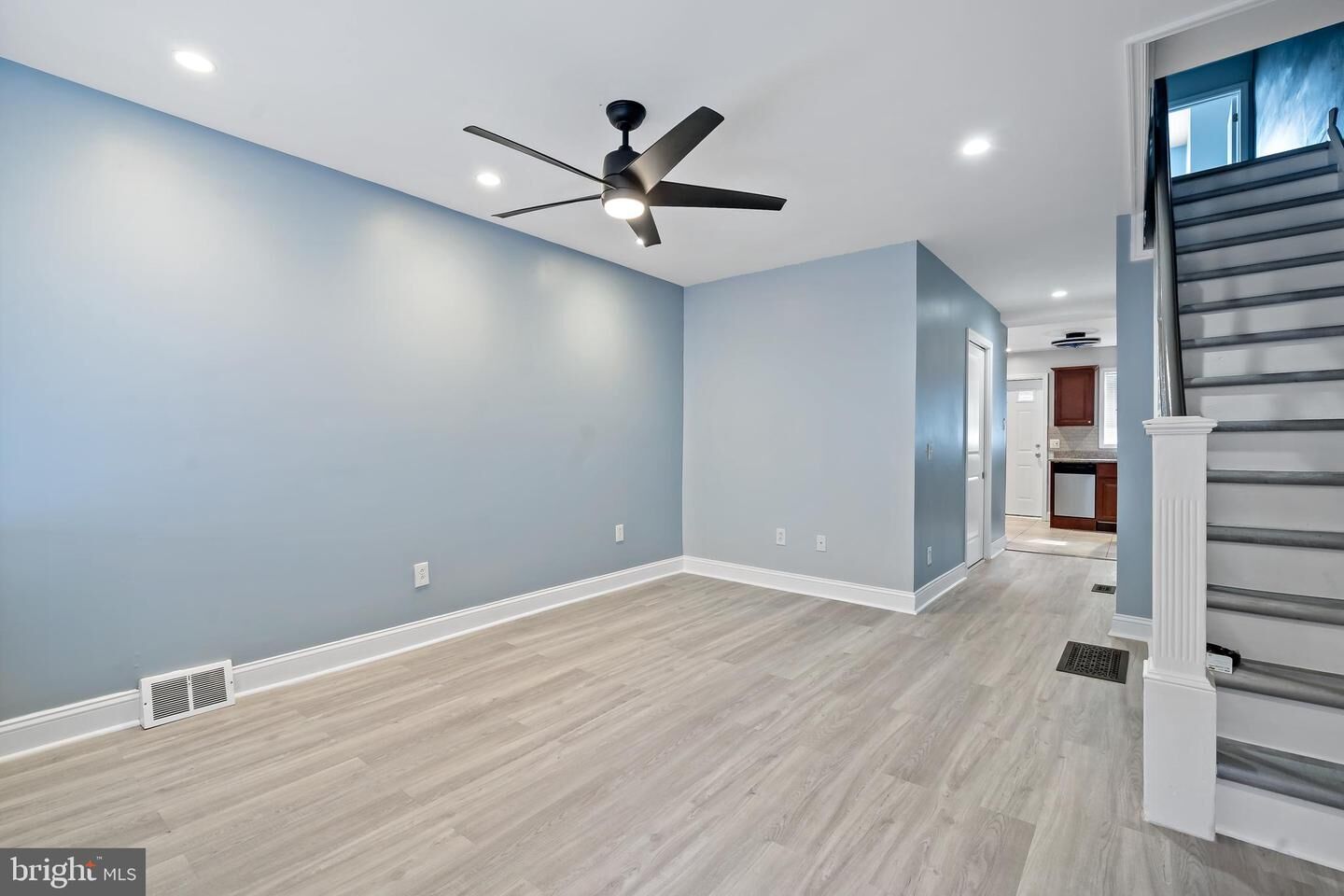 Property Photo: 2609 S Bancroft Street PA 19145