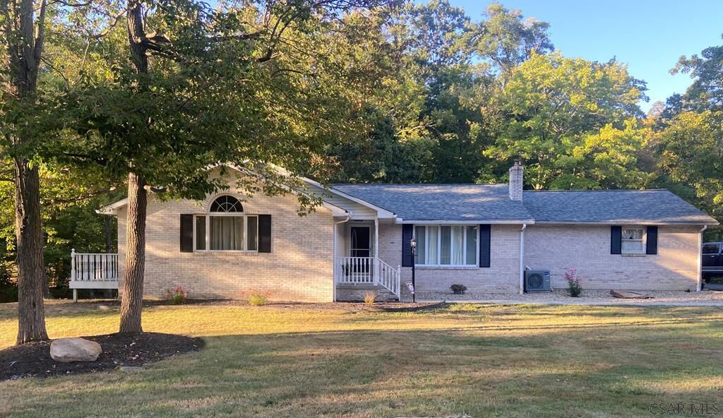 Property Photo:  105 Beta  PA 15904