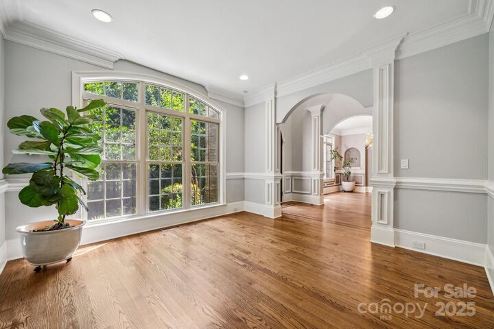 Property Photo: 7328 Summerlin Place NC 28226