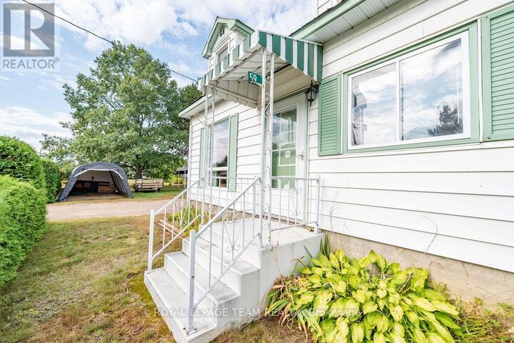 Property Photo:  59 Drohan Street  ON K0J 2M0 