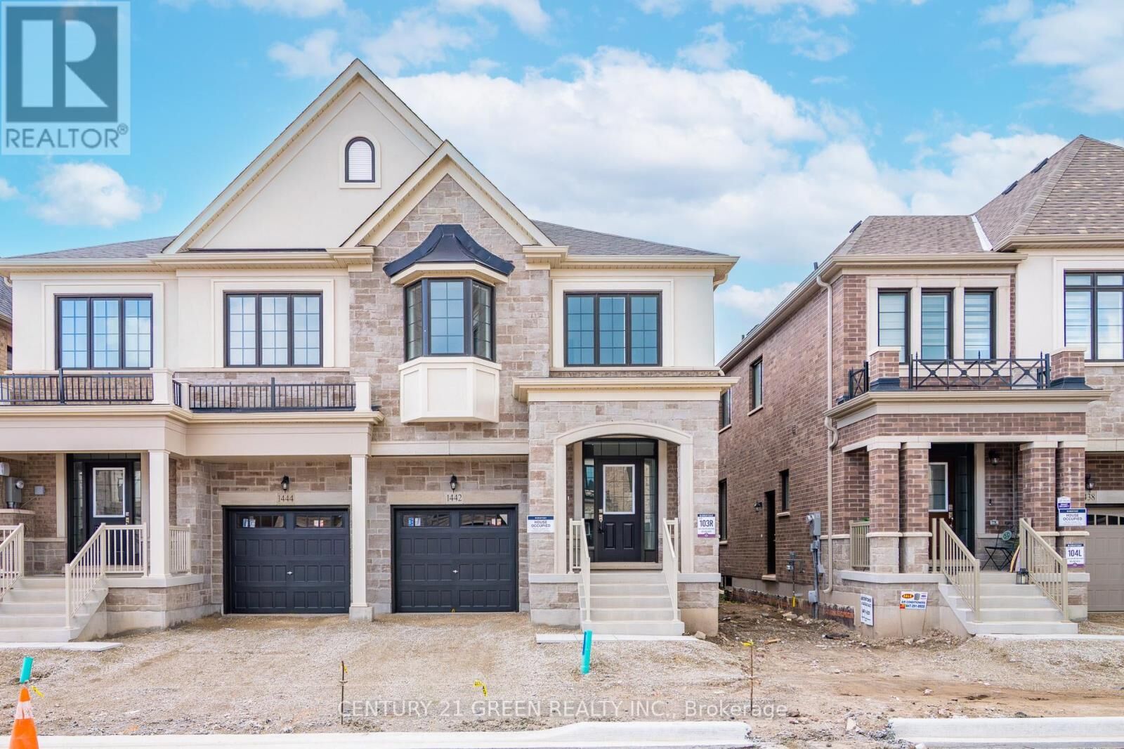 Property Photo:  1442 Savoline Boulevard  ON L9E 2E9 