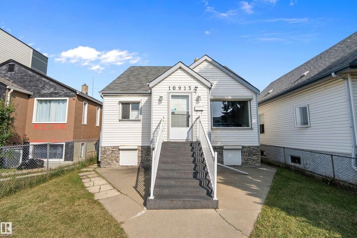 10913 97 Street NW  Edmonton AB T5H 2M7 photo