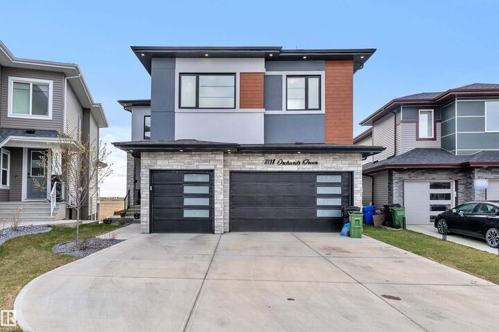 8118 Orchards Green Green SW  Edmonton AB T6X 2N5 photo