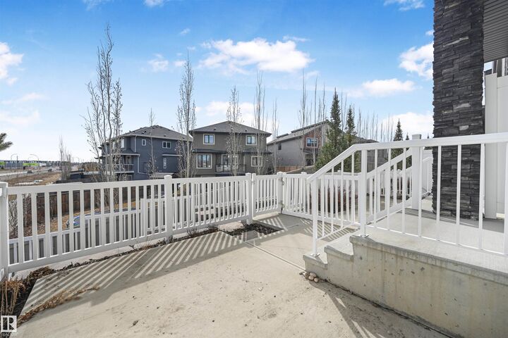 Property Photo: 2215 24 Street NW 34 AB T6T 1A6