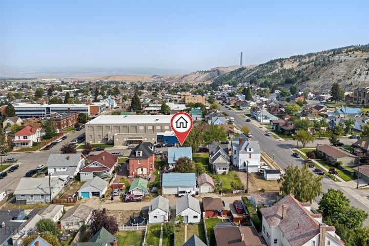 Property Photo: 610 Hickory Street MT 59711